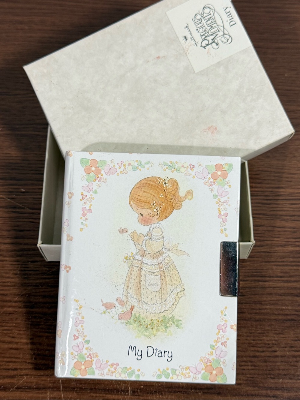 90’s Precious Momemts Hallmark Diary Undated Brand New!